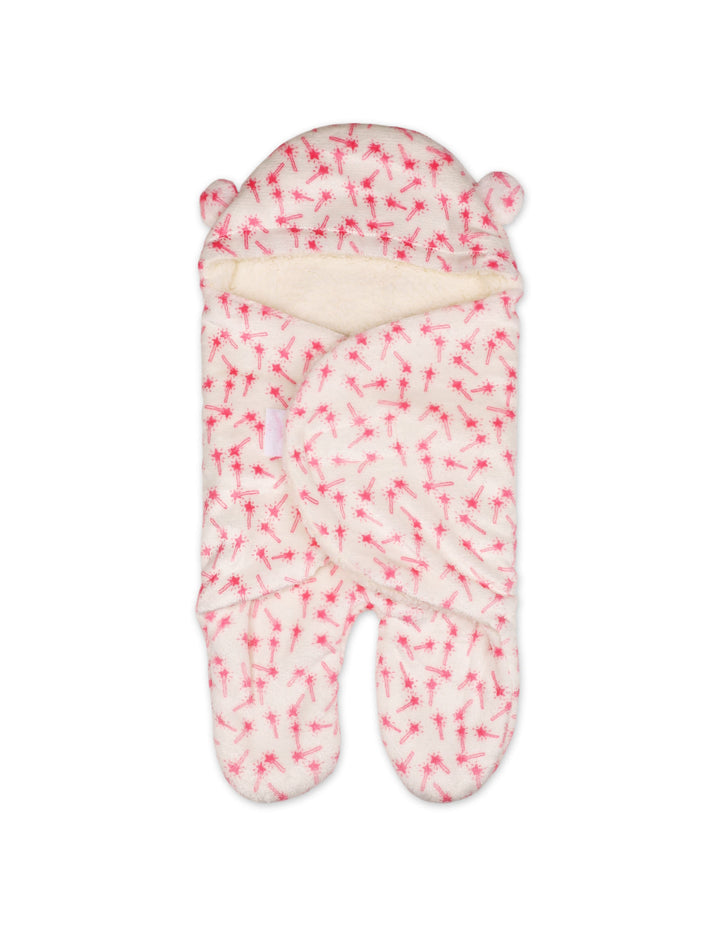 Newborn Girl Hooded Swaddle Star Pink and White at Zubaidas Official Pakistan