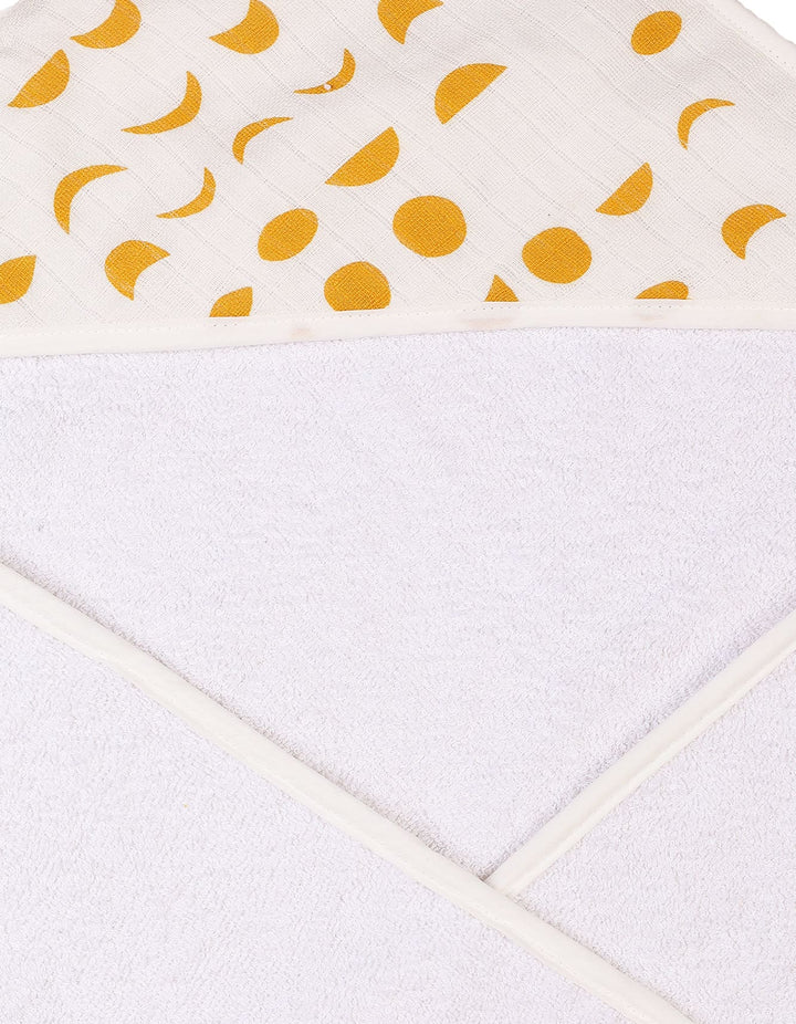 Newborn Hooded Baby Bath Towels Bambies Moon Cream and White at Zubaidas Pakistan