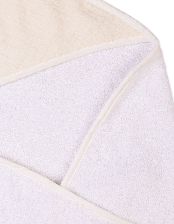 Newborn Hooded Bath Towels Bambies Cream and White at Zubaidas Pakistan