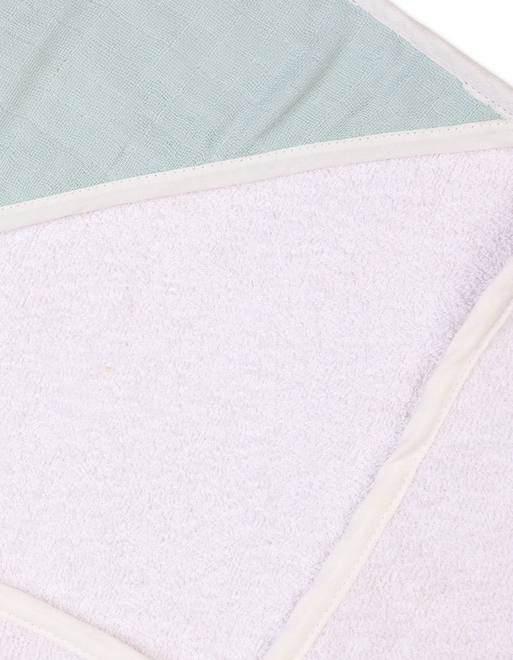 Newborn Hooded Bath Towels Bambies Mint Green and White at Zubaidas Pakistan