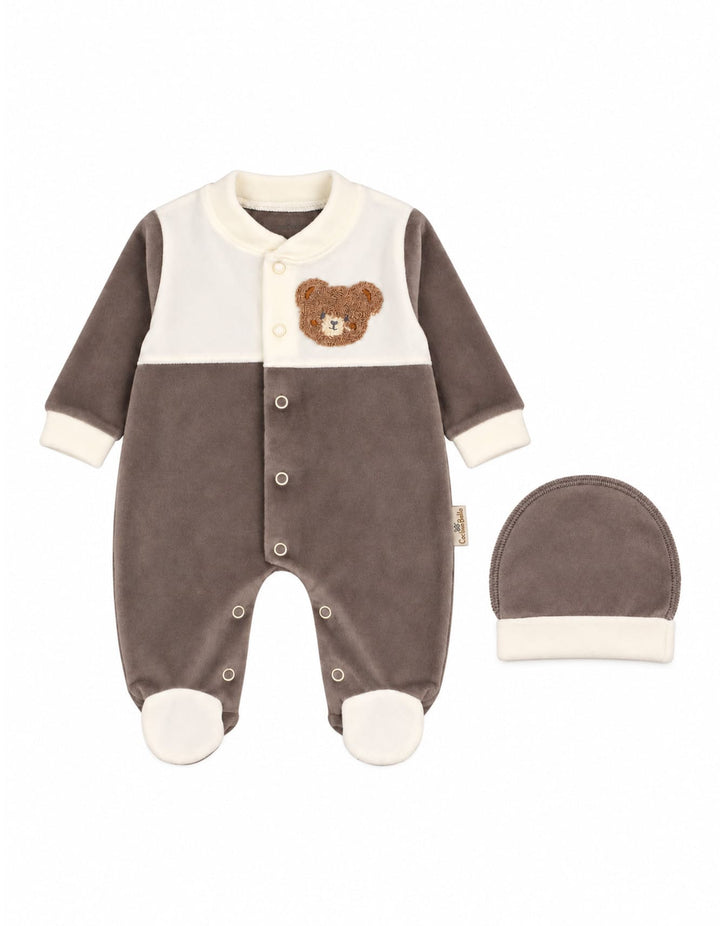 Newborn Winter Romper with Cap Bear Grey and White at Zubaidas