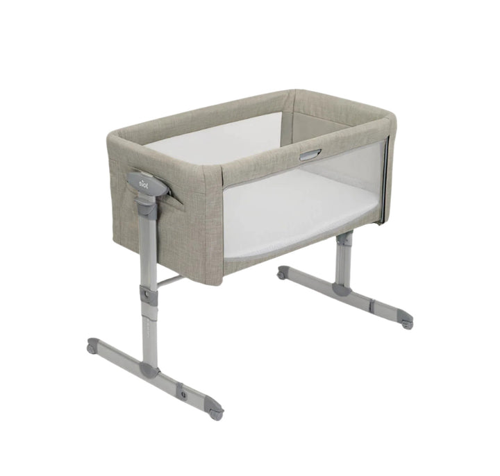 Zubaida’s Joie Gliding Bedside Crib Roomie™ Glide Almond (P1814AAALM000)