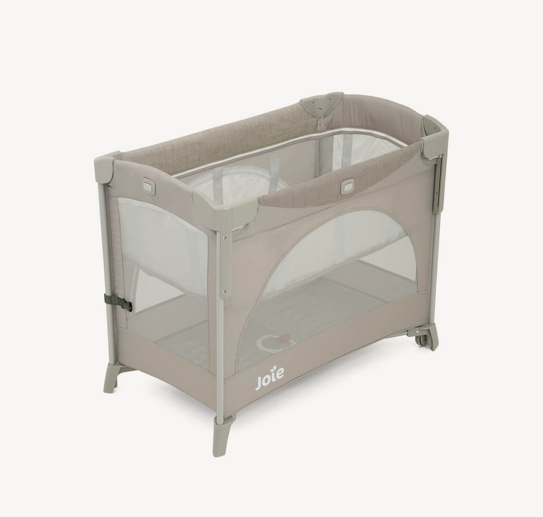 Zubaida’s Joie Bedside Crib & Travel Cot Kubbie™ Sleep Satellite (P1807EASTL000)