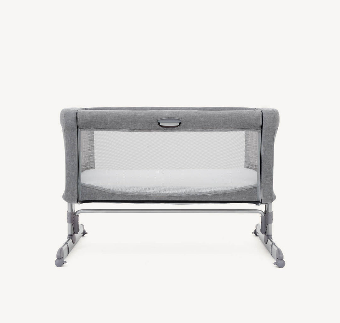 Zubaida’s Joie Bedside Crib Roomie™ Grey Flannel (P1814BAGFL000)