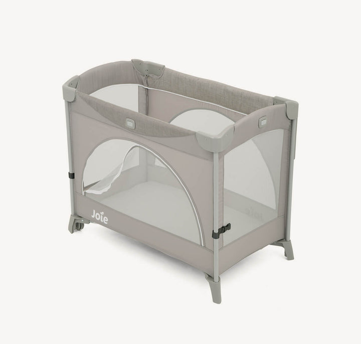 Zubaida’s Joie Bedside Crib & Travel Cot Kubbie™ Sleep Satellite (P1807EASTL000)