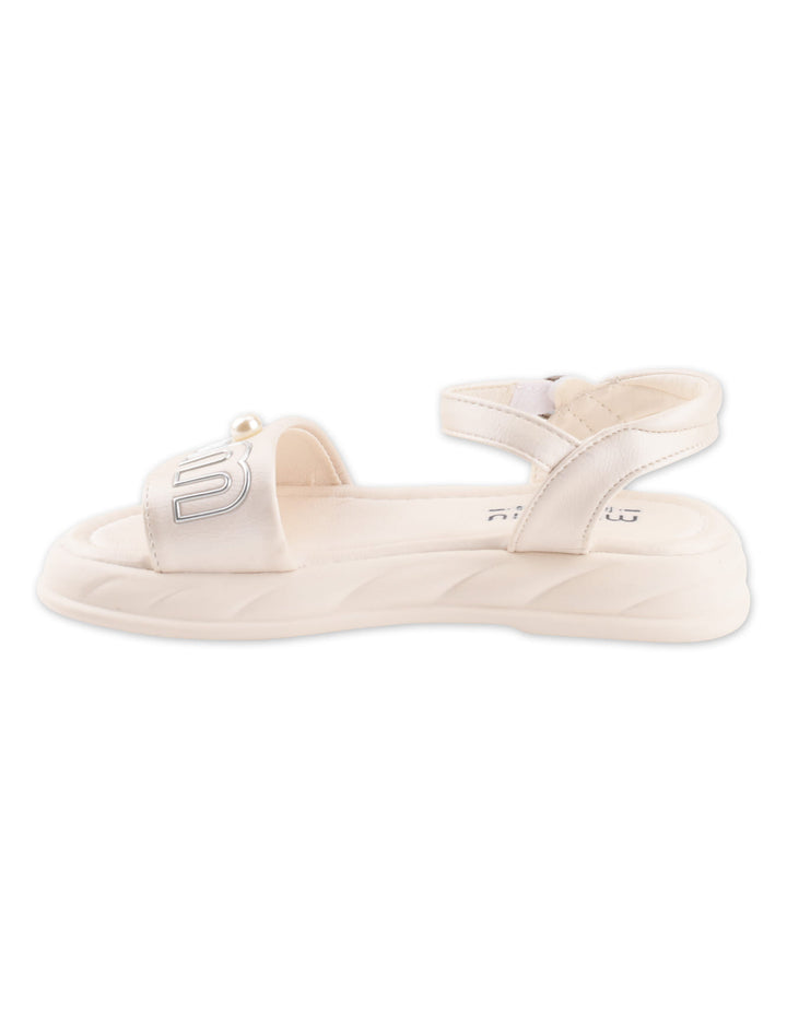 Toddler Girls Sandals Pearl Cream at Zubaidas Online Pakistan