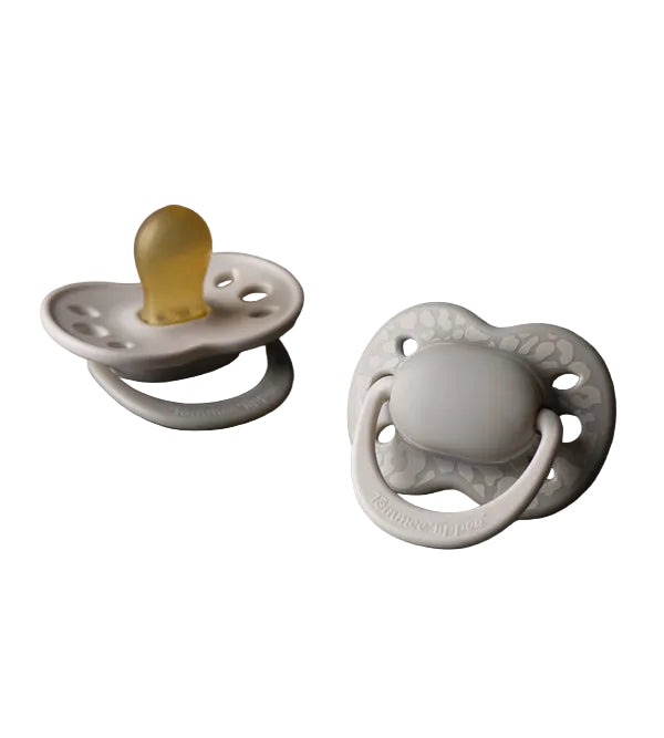 Tommee Tippee Ultimate Fit Latex Soother 0-6M Pack Of 2 TT 458804 at Zubaidas Official Pakistan
