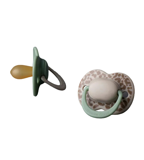 Tommee Tippee Ultimate Fit Latex Soother 6-18M Pack Of 2 TT 458805 at Zubaidas Official Pakistan