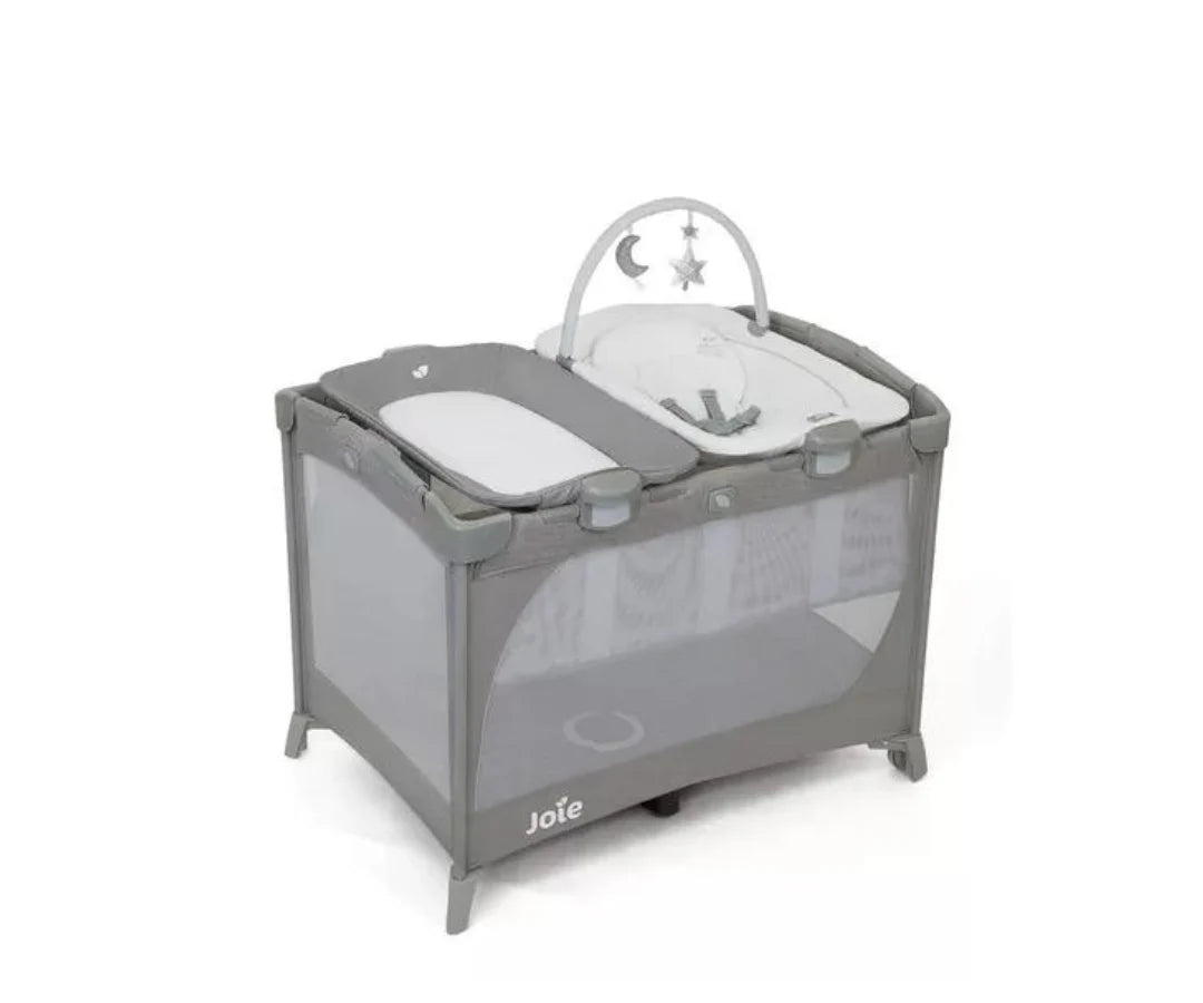 Travel Cot with Bouncer and Changer Joie Commuter Frankie Friends P1028NAFNF000 at Zubaidas