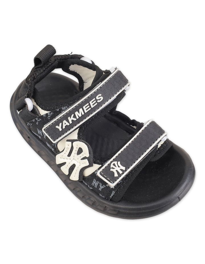 Young Boys Sporty Sandals Black and White at Zubaidas Official Pakistan